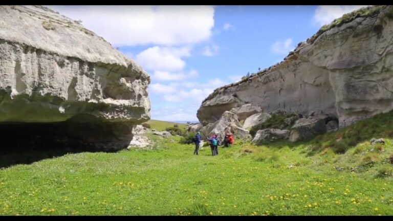 Explorando la geolog&iacute;a de la Cueva de los Leones